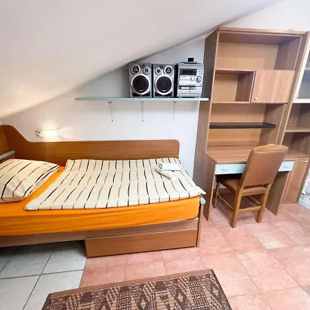 Apartment In 42064 Dramalj