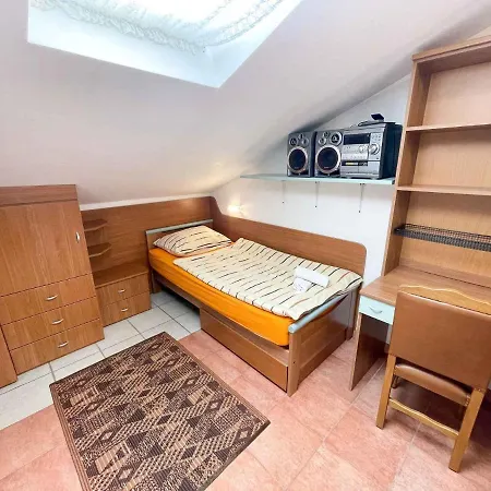 Apartman In 42064