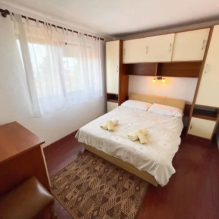In 42064 Apartman