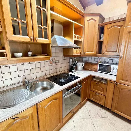 In 42064 Apartman